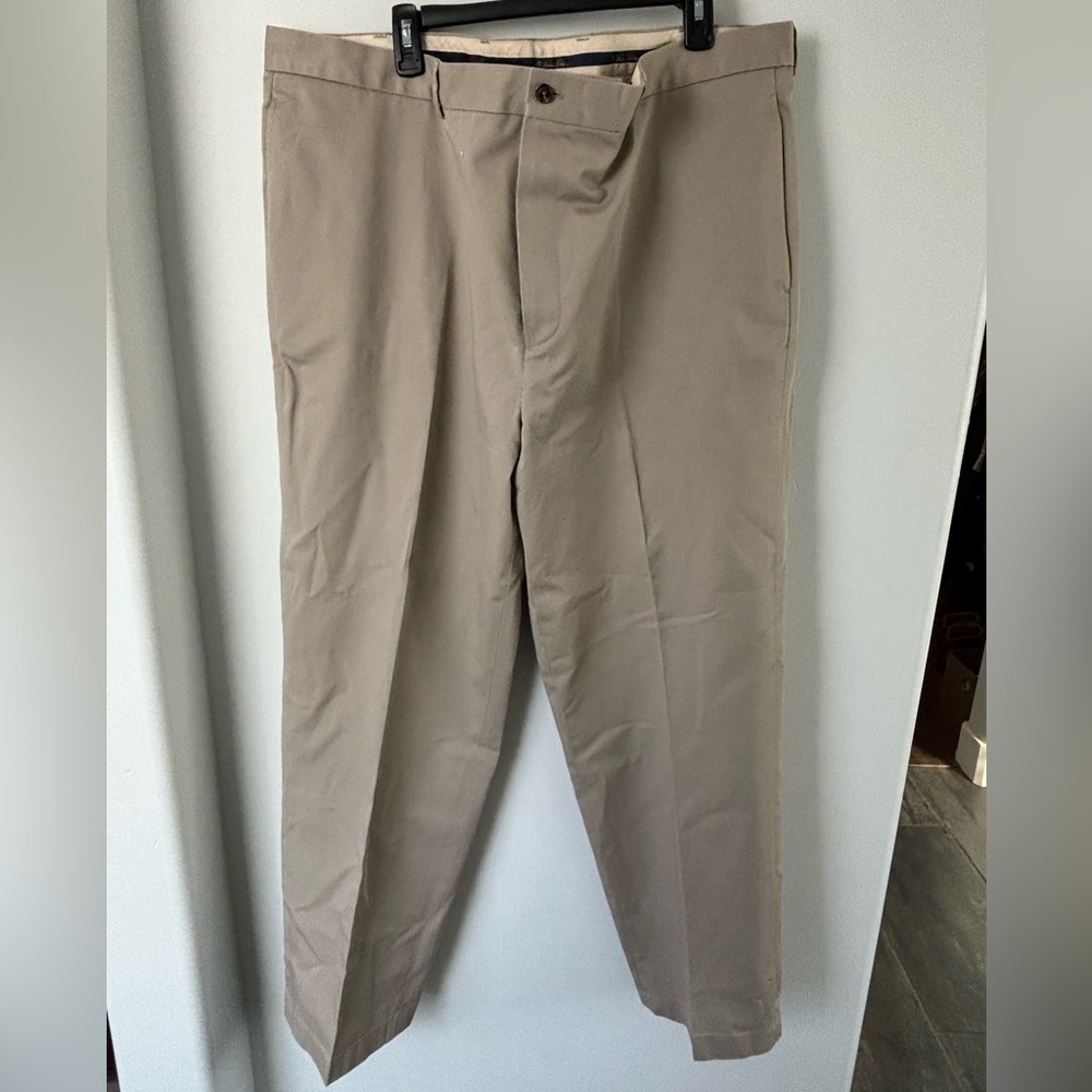 Men’s khaki chinos for sale!